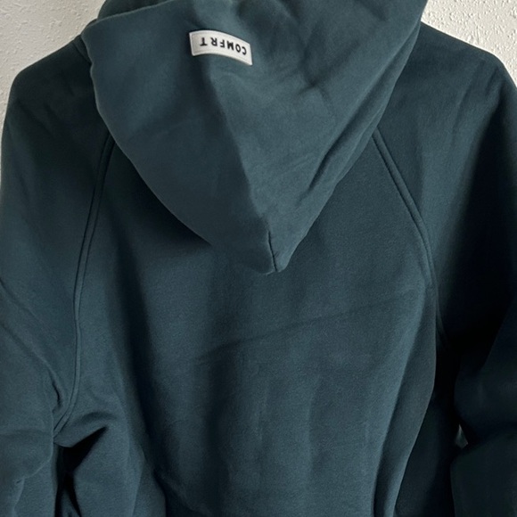 Comfrt Women's Pine Green Hoodie - Picture 4 of 6